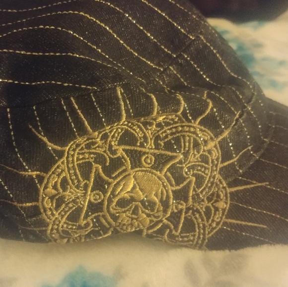 *4 for $10*Skull hat - Picture 3 of 3